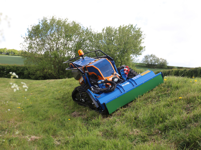 2 Loxston Groundcare Irus Mower